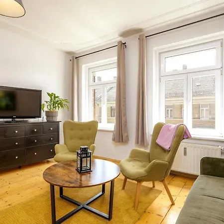 Apartment Your Sunny Castle *