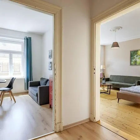 Your Sunny Castle Apartment